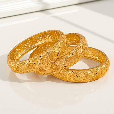 3pcs Golden Open Cuff Bracelets - Elegant and Luxurious Style, Featuring a Modern Fashion Sense without Classic Charm, Suitable for Daily Wear and Gift-Giving, Made of Copper, All-Season Wear, Festive Jewelry|Elegant Open Cuff Bracelet|Intricate desig