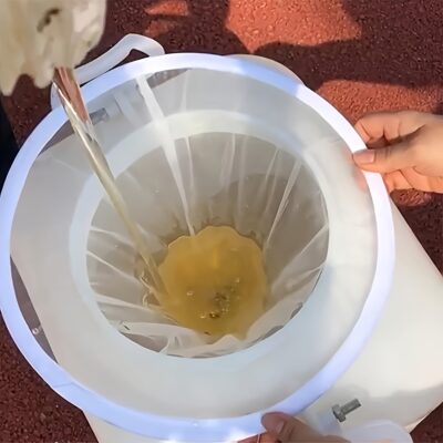 1/2/4pcs 5-Gallon Honey Filter with Fine Mesh Screen - Manual Beekeeping Equipment for Efficient Honey Extraction, Durable Food-Grade Material, No Electricity Needed - Ideal for Home Beekeepers & Commercial Use, Beekeeping Supplies