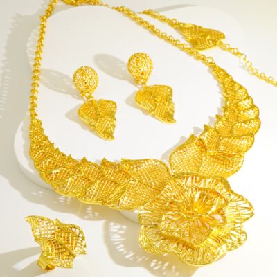 4pcs Hollow Design Dubai Luxury 24K Golden Plated Jewelry Set Bridal Wedding Necklace Earrings Bracelet Ring Ramadan Women Accessories Accessories