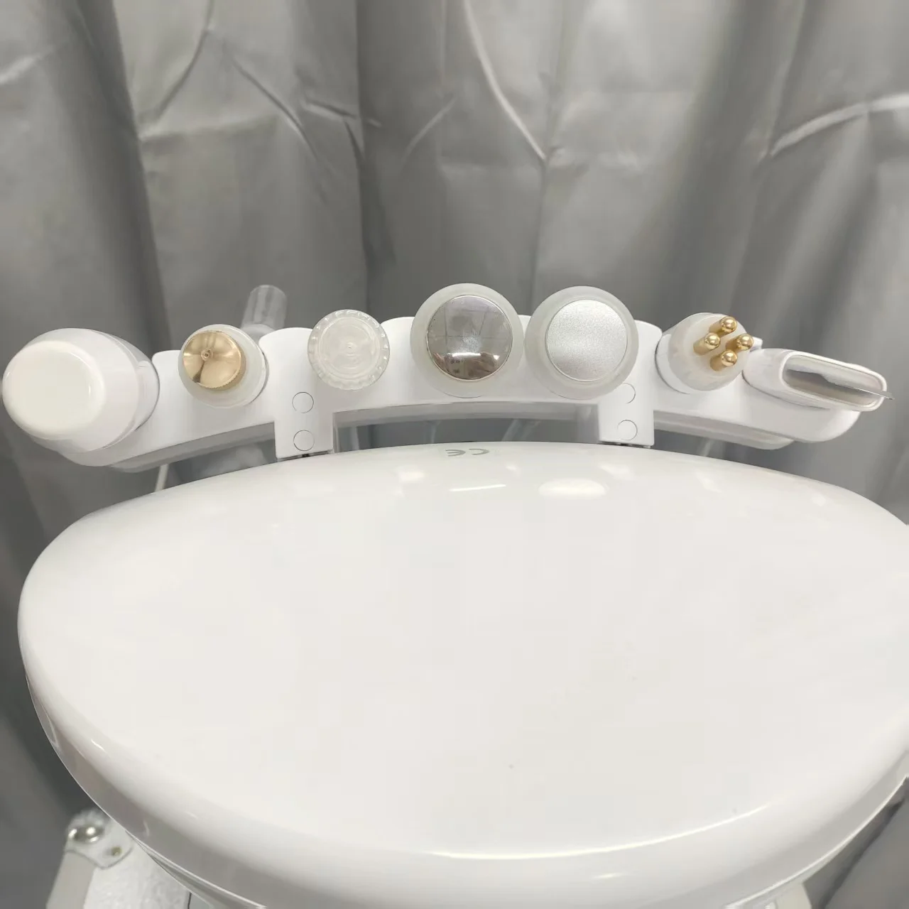 High Quality Smart Ice Blue Facial Treatment Machine 2025 Hydrofacial 7 in 1 Professional Portable Dermabrasion - Image 5