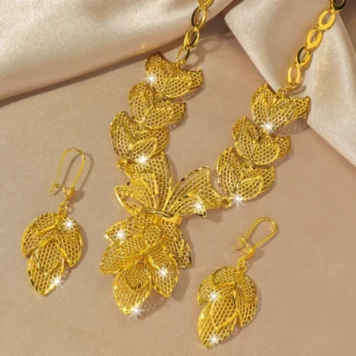 High - End 9999 24K Real Gold Fashionable Luxury Hollow Maple Leaf Necklace & Earring Set for Brides