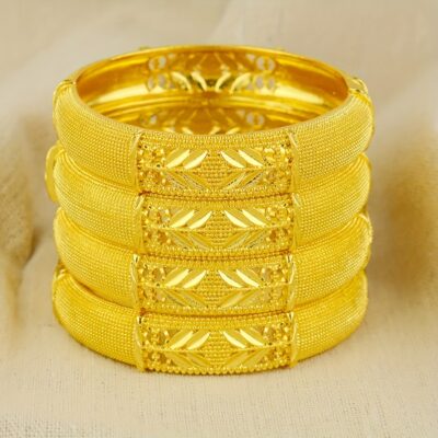 4pcs Bohemian Sexy Style 24K Golden Plated Hollow Leaf Bangle Set, Zinc Alloy, Perfect for Daily Wear & Gifting, Ideal for Thanksgiving, Birthday & Anniversary Presents for Mother and Wife Girlfriend