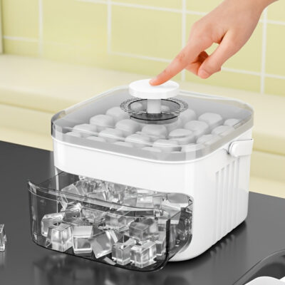 A portable tray that can make 25/50 cubes, equipped with an easy-press lid and dual-layer two-in-one cube storage tray. Suitable storing cubes in refrigerator pairing with coffee and cold