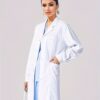 [:en]Women'S Lab Coat, Slim Fit Waist, Professional White Long Sleeve Work Coat for Doctors and Nurses, Polyester 100%, All-Season, Solid Color, Lapel Collar, Woven Fabric, 200g/m², with Pockets[:ar]Women'S Lab Coat, Slim Fit Waist, Professional White Long Sleeve Work Coat for Doctors and Nurses, Polyester 100%, All-Season, Solid Color, Lapel Collar, Woven Fabric, 200g/m², with Pockets[:] - Image 4