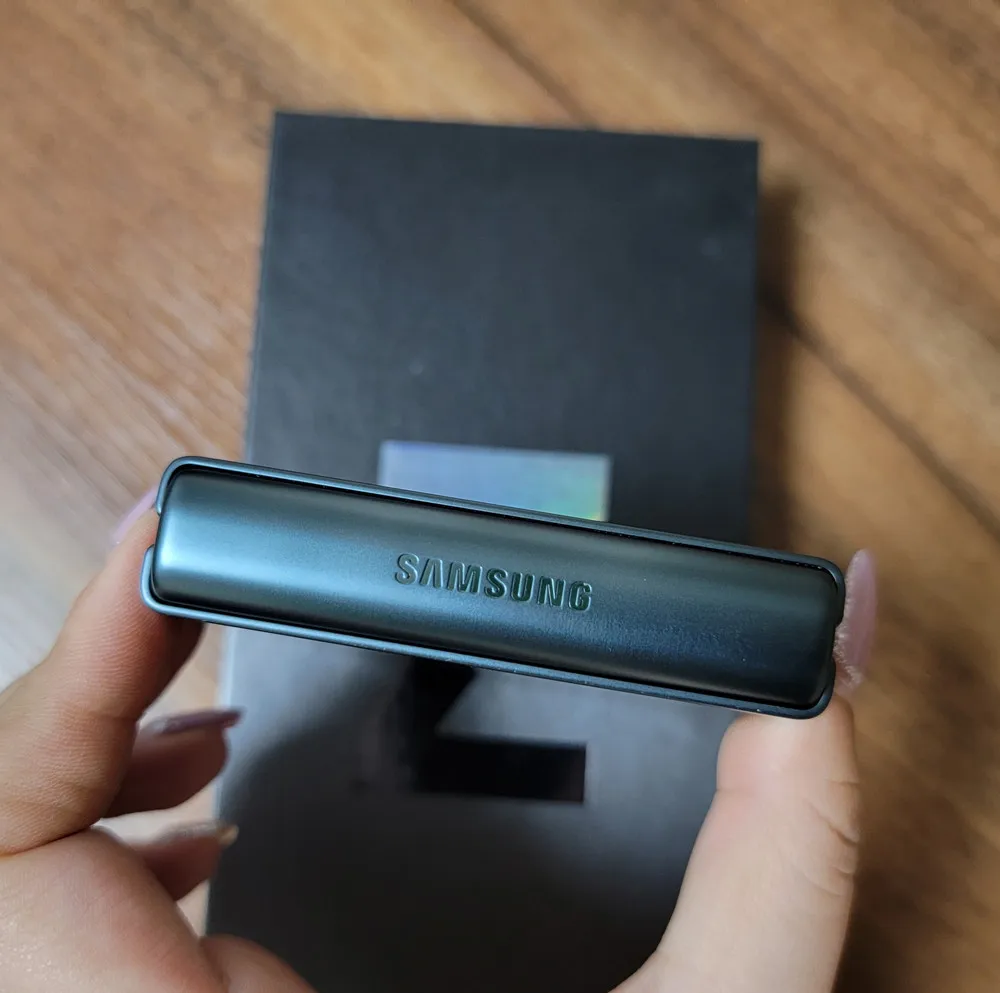 Samsung Galaxy Z Flip 3 Z Flip3 5G F711U1 F711N F711B Original 6.7" AMOLED NFC Snapdragon Unlocked Foldable 99% New Cell Phone - Image 37